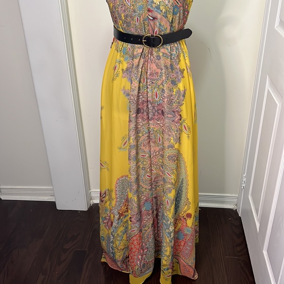 Zara Yellow Paisely V-neck Flowy Maxi Dress size Small - Picture 12 of 13